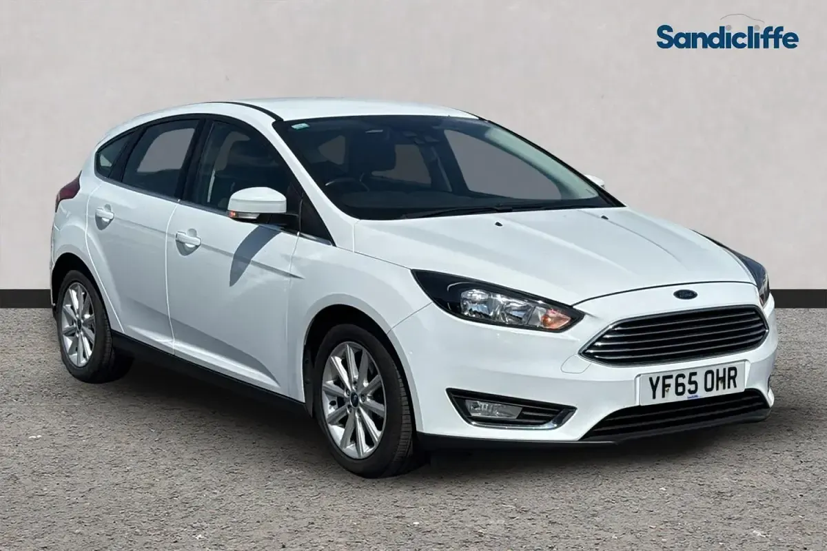 Used Ford Focus Titanium 120 HP (88 kW) 2016 Hatchback