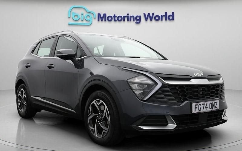 Used 2024 Kia Sportage SUV | £22,100 (Good price) - Image 1/4