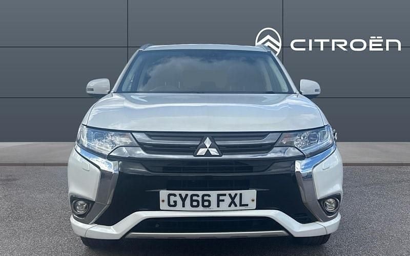 Used Mitsubishi Outlander P-HEV 203 HP (149 kW) 2018 Estate