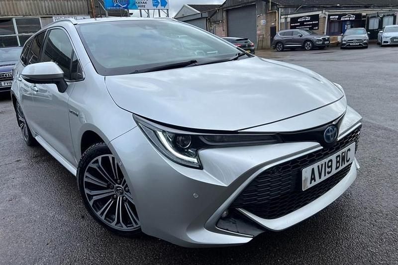 Used Toyota Corolla 2019 Silver Estate