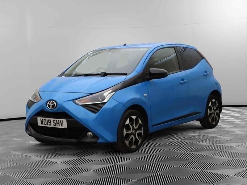 Blue Used 2019 Toyota Aygo Trend Hatchback | £6,690 (Fair price) - Image 1/4