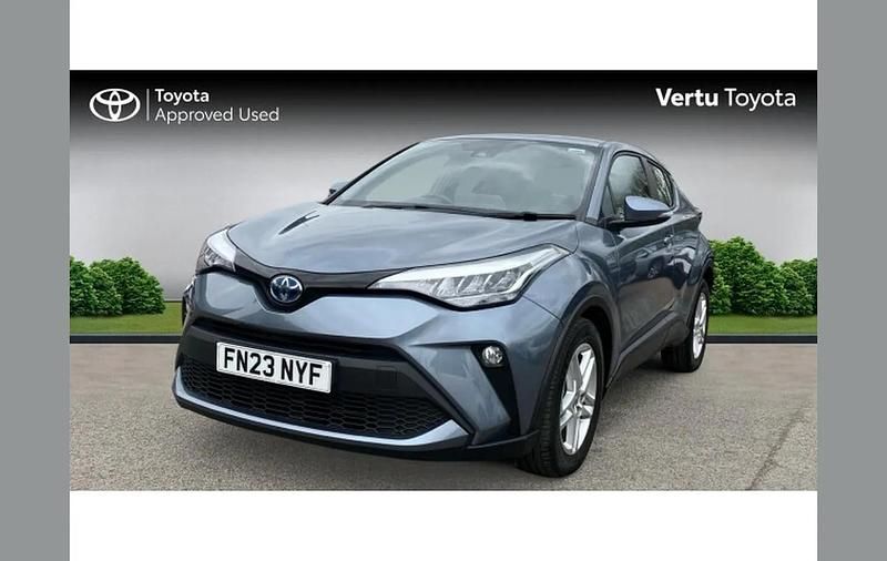 Used Toyota C-HR 122 HP (89 kW) 2023 Grey SUV