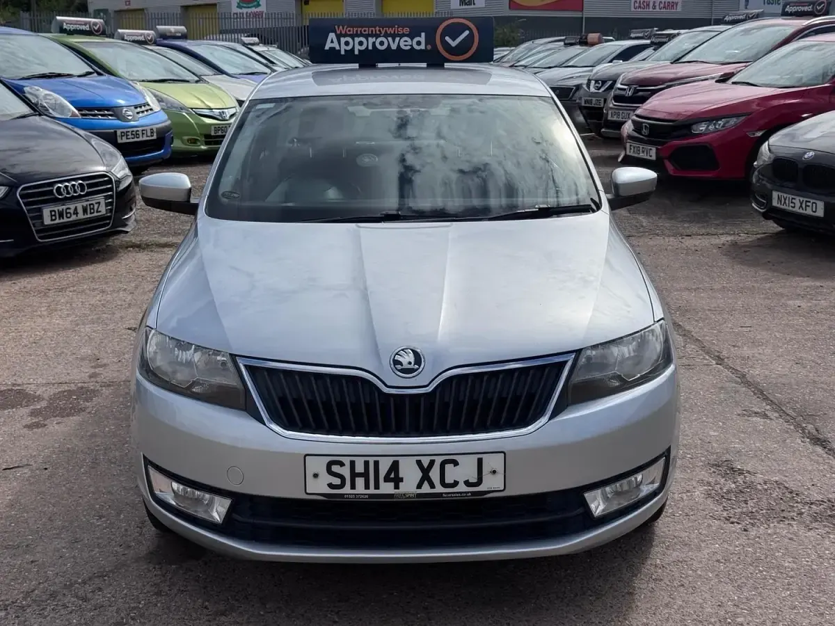 Used Skoda Rapid SE 2014 Silver Hatchback