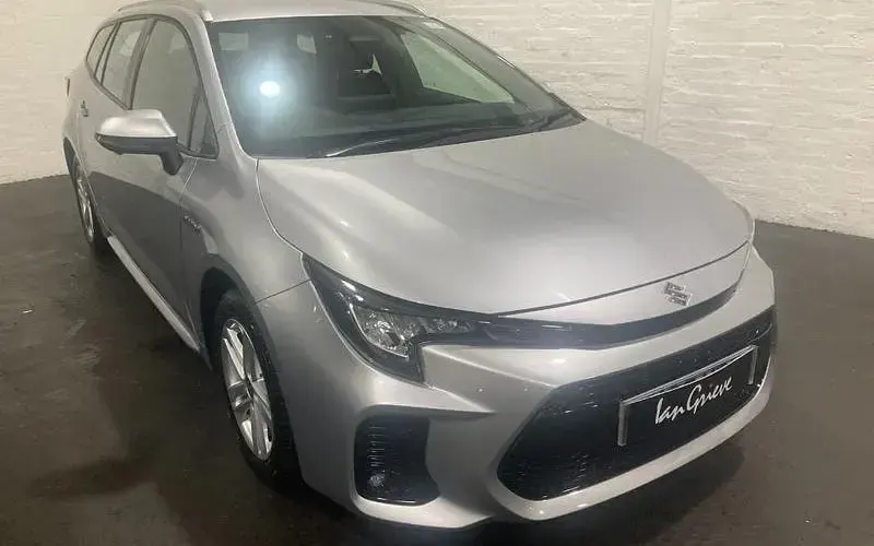 Usado Suzuki Swace 140 HP (102 kW) 2024 Carrinha