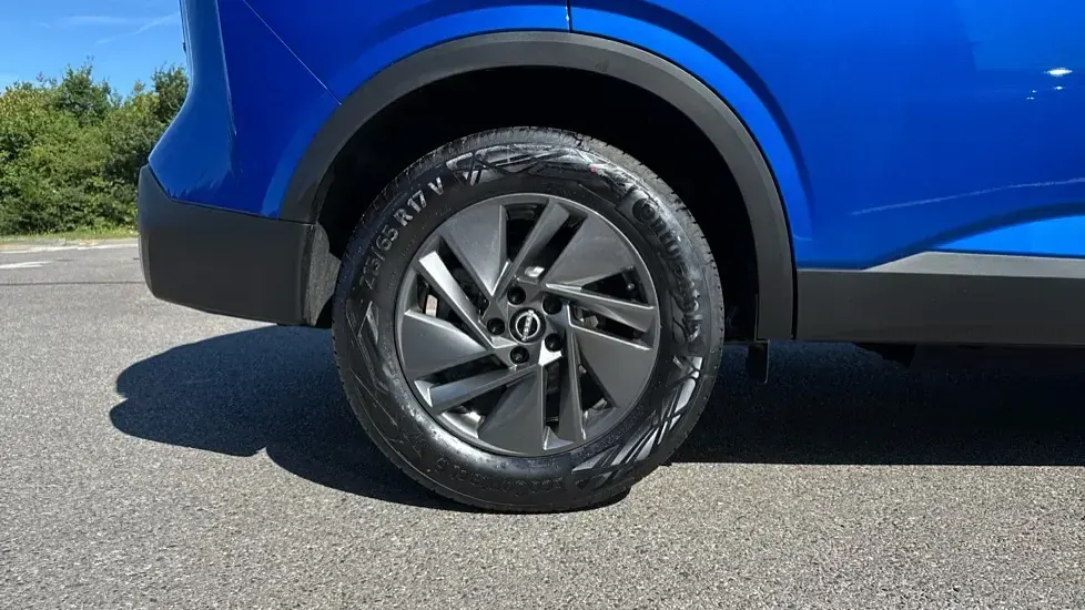 New Nissan Qashqai Acenta 190 HP (139 kW) 2026 Magnetic blue SUV