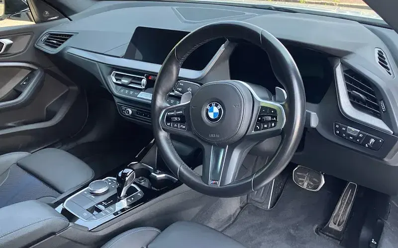 Used BMW 220 M Sport 178 HP (130 kW) 2023 White Coupe