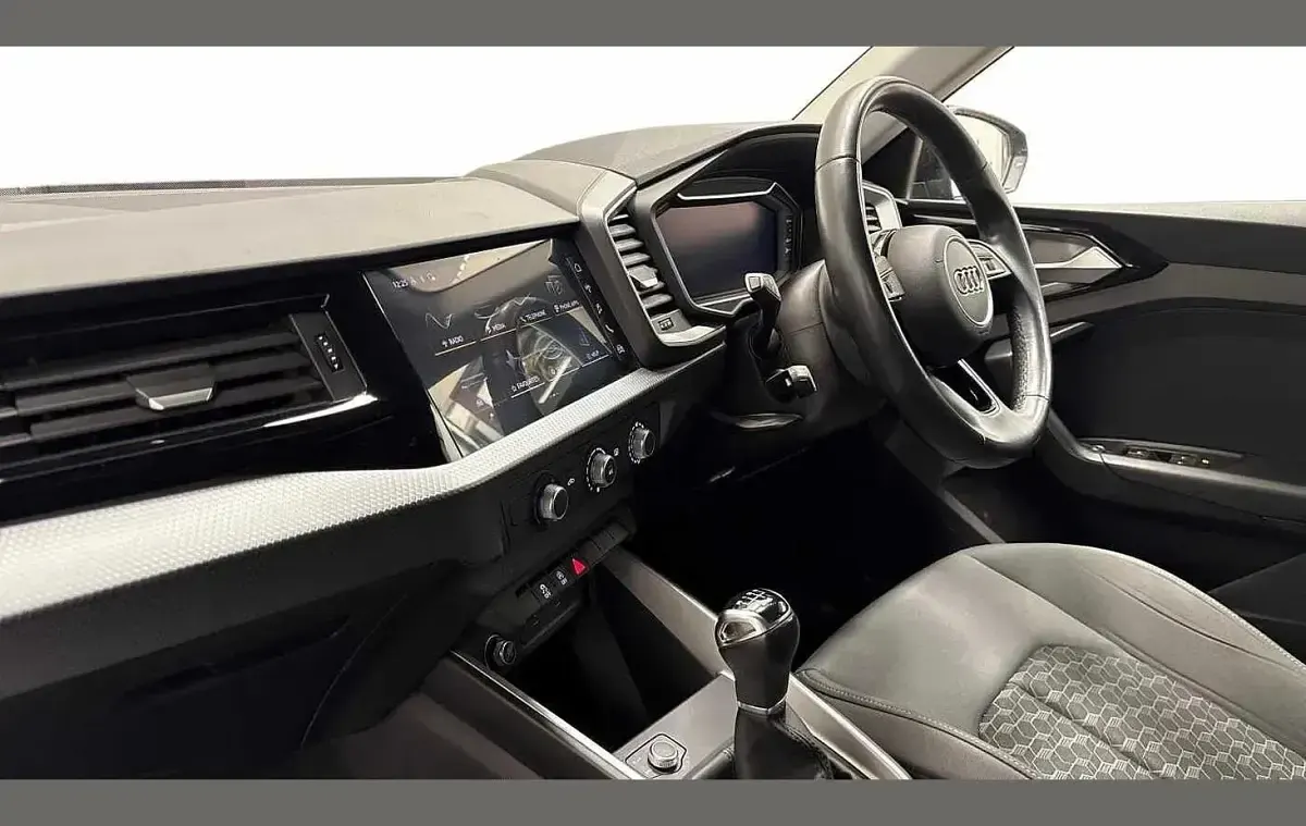Used Audi A1 Sport 94 HP (69 kW) 2023 Black SUV