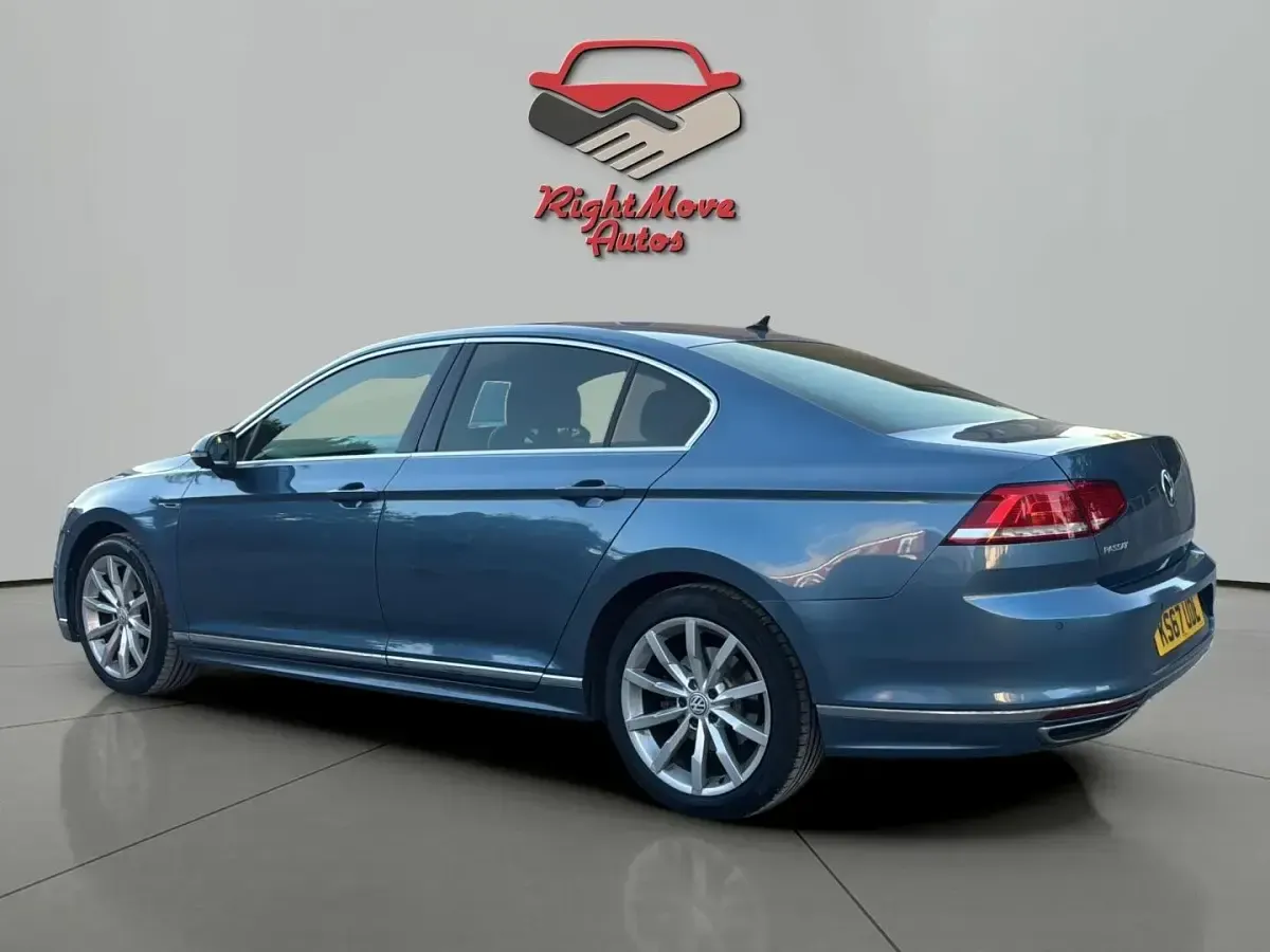 Used VW Passat R-line 2018 Blue Sedan