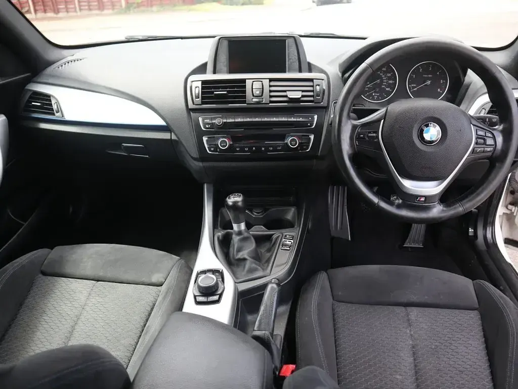 Used BMW 120 M Sport 184 HP (135 kW) 2013 White Hatchback
