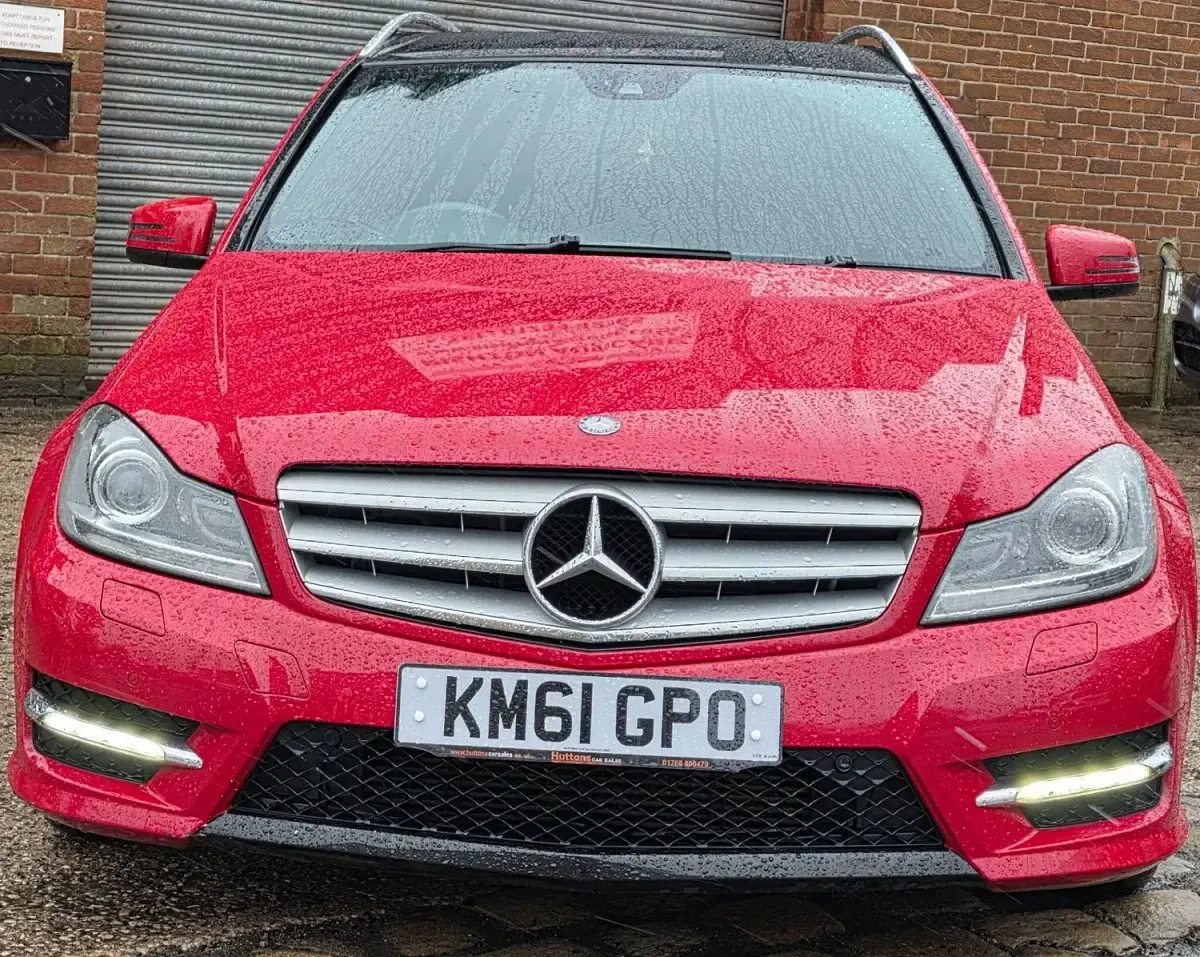 Used Mercedes C250 Sport Edition 2011 Red Estate