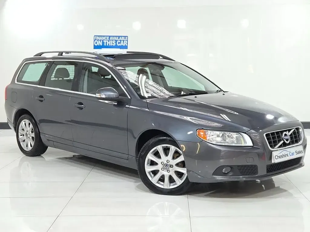 Used Volvo V70 SE 163 HP (119 kW) 2010 Grey Estate