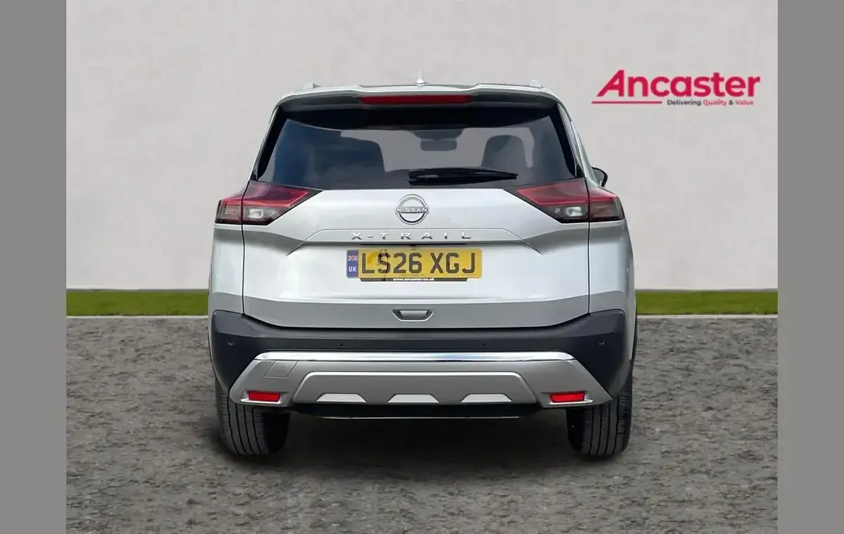 New Nissan X-Trail Tekna 204 HP (150 kW) 2026 Silver SUV