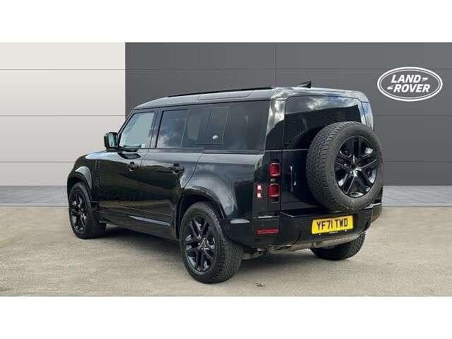 Used Land Rover Defender 249 HP (183 kW) 2021 Black SUV