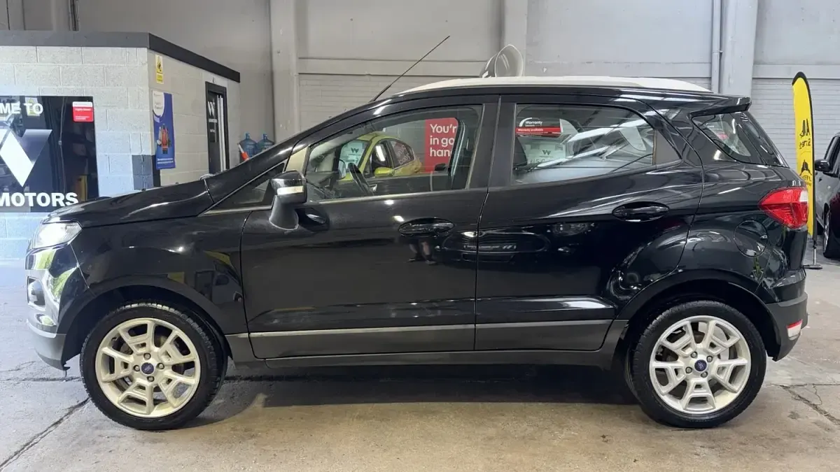 Used Ford Ecosport Titanium 95 HP (69 kW) 2017 Black SUV