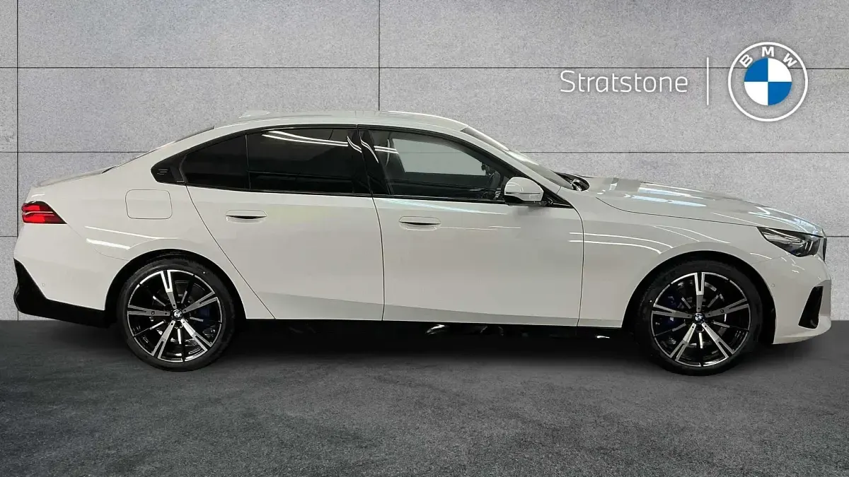 New BMW 530e M Sport 295 HP (216 kW) 2026 White