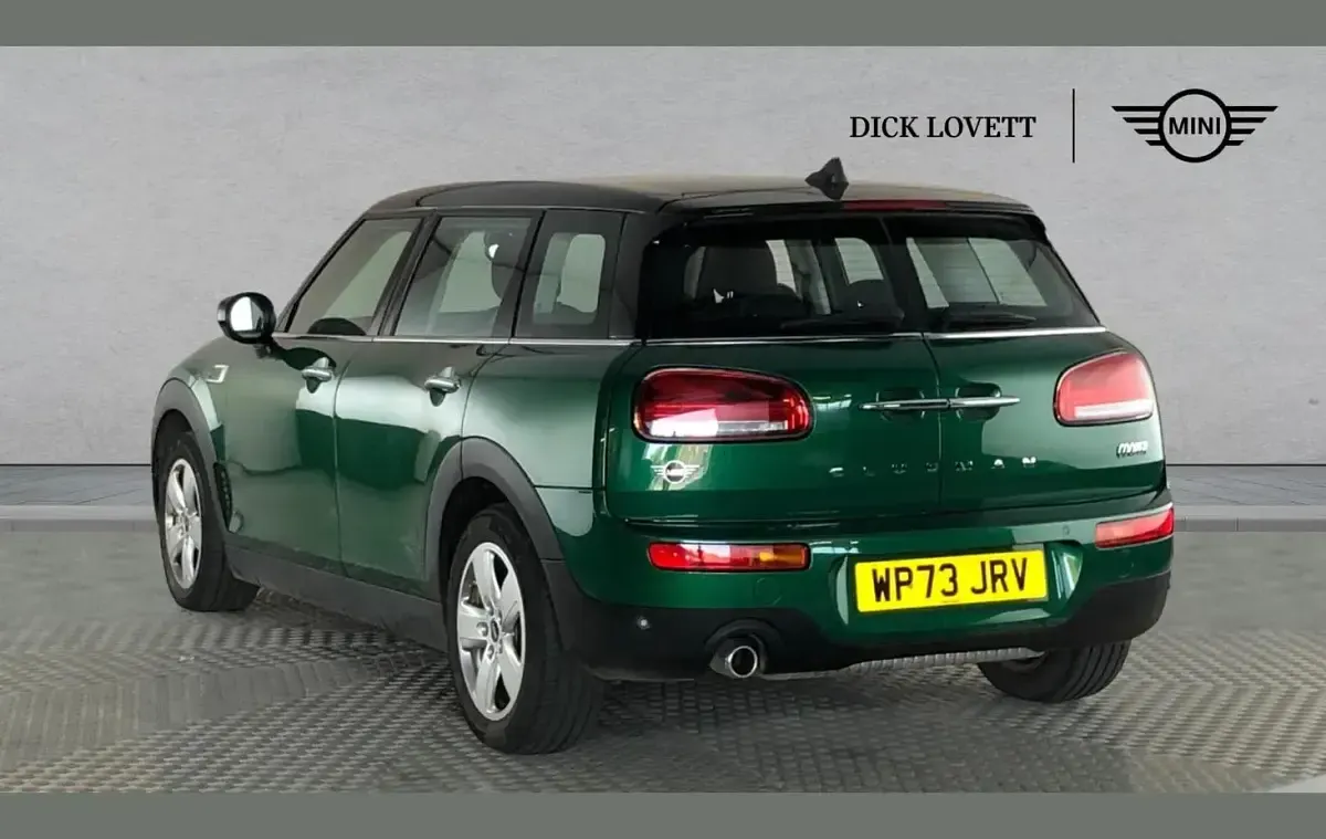 Used Mini Cooper Clubman Classic 134 HP (98 kW) 2023 Green Estate