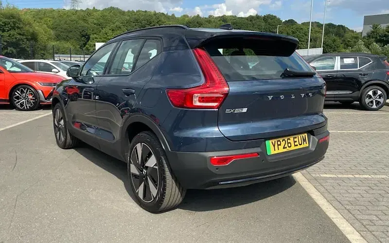 Used Volvo EX40 Plus 185 kW (252 HP) 2025 SUV