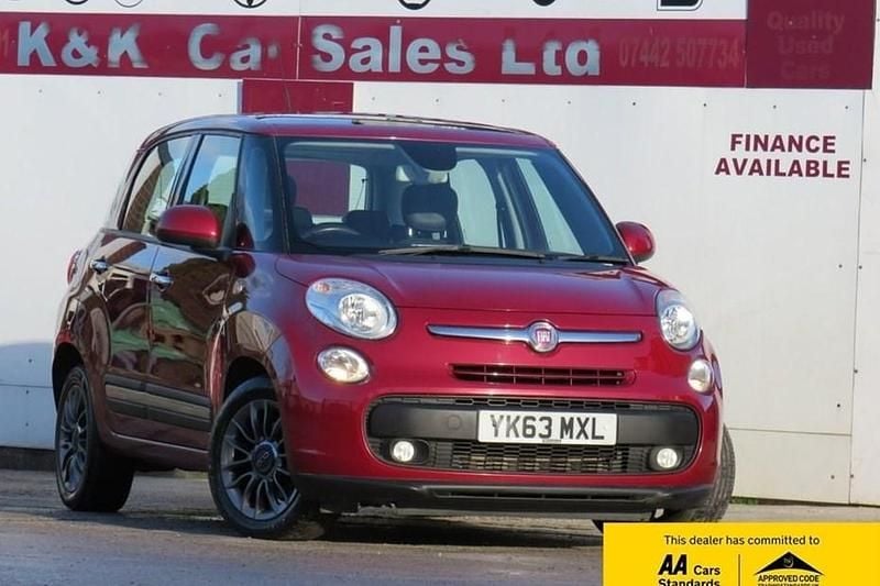 Red Used 2013 Fiat 500L Lounge MPV | £4,795 (Fair price) - Image 1/1