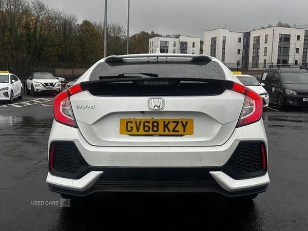 Used Honda Civic Sport 126 HP (92 kW) 2019 White Hatchback