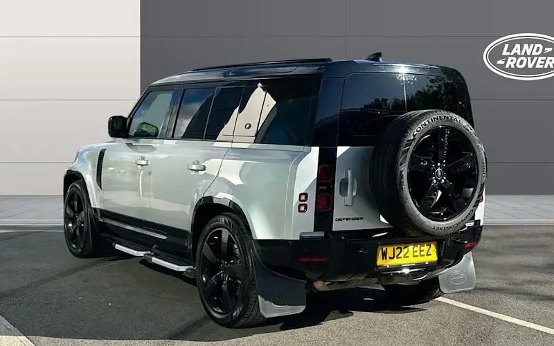 Used Land Rover Defender HSE Dynamic 249 HP (183 kW) 2025 SUV