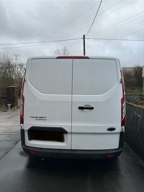 Image 3/4