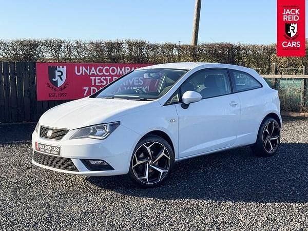 Used Seat Ibiza SE Technology 2016 White Hatchback