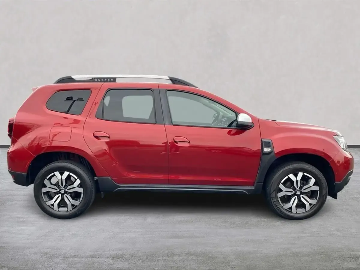 Usado Dacia Duster Prestige 100 HP (73 kW) 2022 Vermelho SUV
