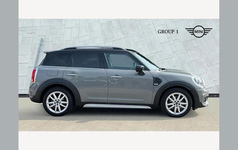Used Mini Cooper D Countryman Sport 150 HP (110 kW) 2019 Grey SUV