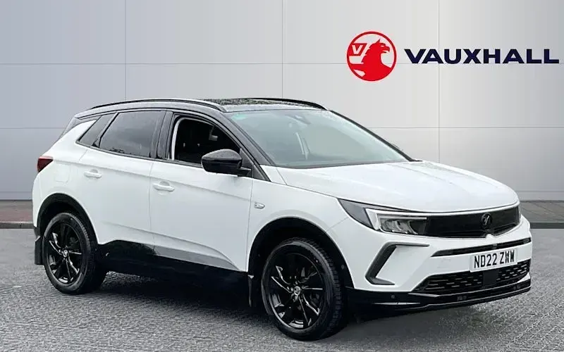 Used Vauxhall Grandland X SRi 131 HP (96 kW) 2021 SUV
