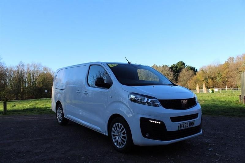 White Used 2023 Fiat Scudo Van | £16,500 (Fair price) - Image 1/4