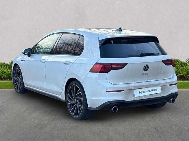 Used VW Golf VIII GTI 245 HP (180 kW) 2023 White Hatchback