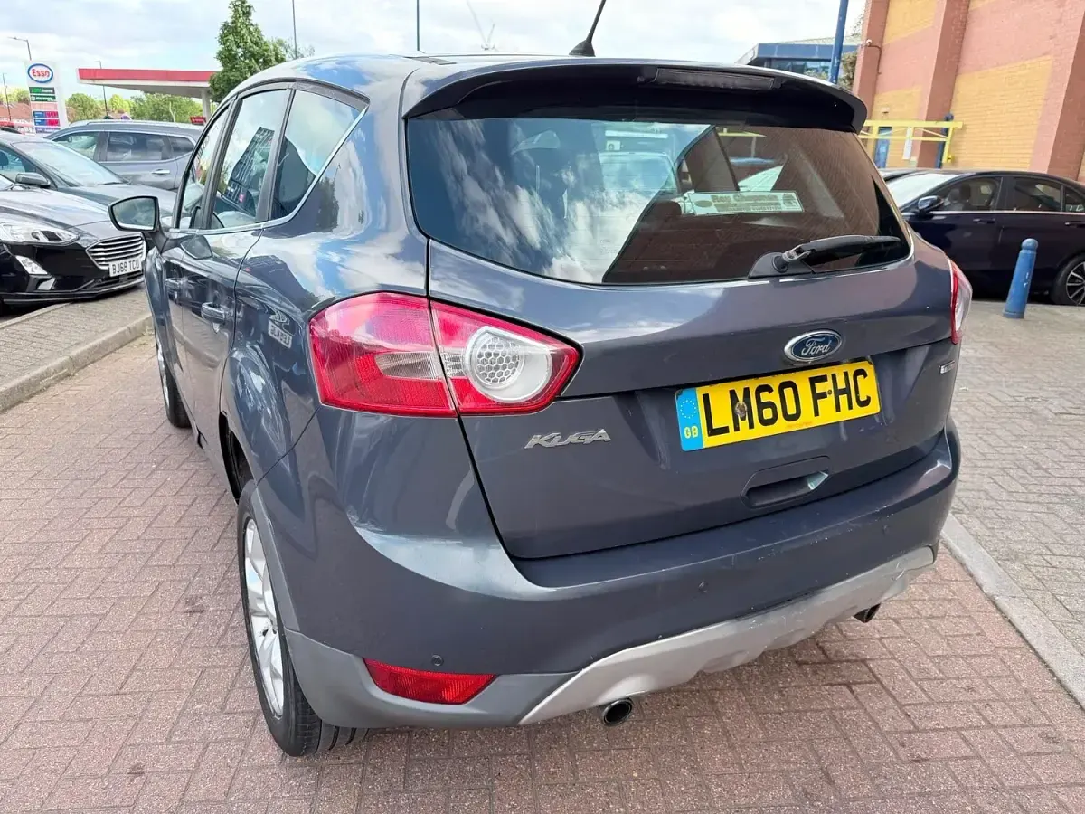 Used Ford Kuga Zetec 140 HP (102 kW) 2010 Blue SUV