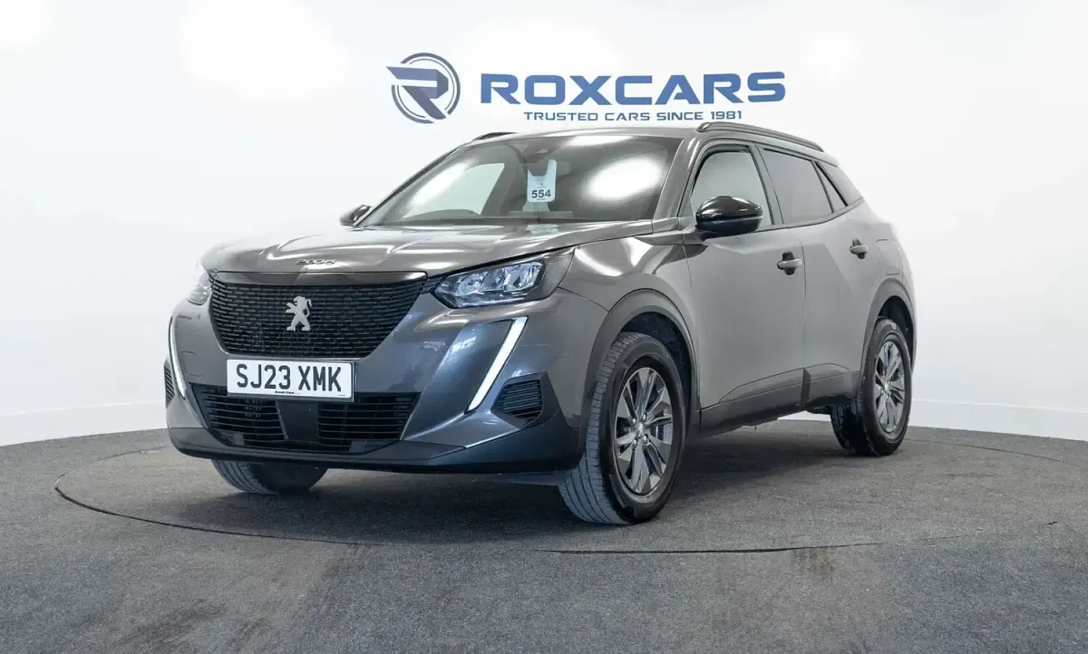 Used Peugeot 2008 Active+ 100 HP (73 kW) 2023 Grey SUV