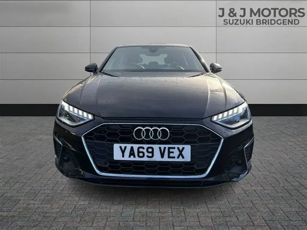 Used Audi A4 S-Line 150 HP (110 kW) 2020 Black Sedan