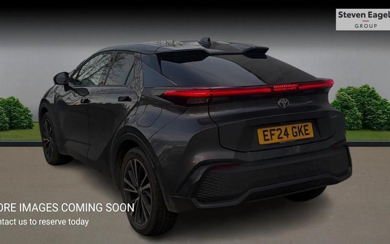 Used Toyota C-HR 223 HP (164 kW) 2026 SUV