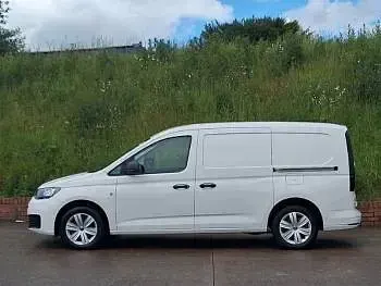 Used VW Caddy 102 HP (75 kW) 2024 White MPV