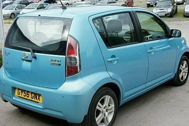 Used Daihatsu Sirion 85 HP (62 kW) 2006 Hatchback