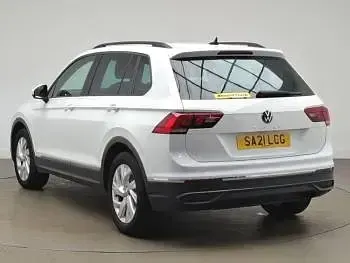 Begagnad VW Tiguan Life 150 HK (110 kW) 2021 Vit SUV