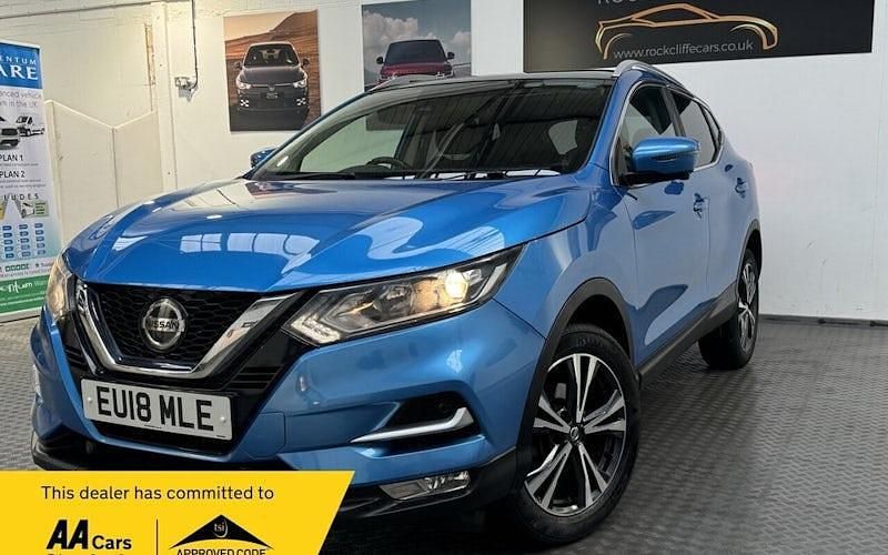 Used 2018 Nissan Qashqai N-Connecta SUV | £8,590 (Fair price) - Image 1/4