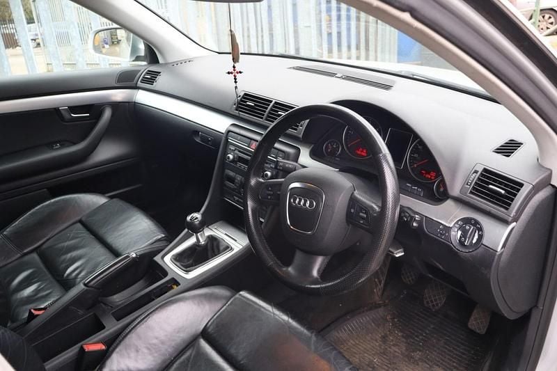 Used Audi A4 S-Line 170 HP (125 kW) 2006 Silver Sedan