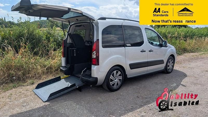 Silver Used 2013 Citroën Berlingo XTR MPV | £9,950 (Expensive) - Image 1/3