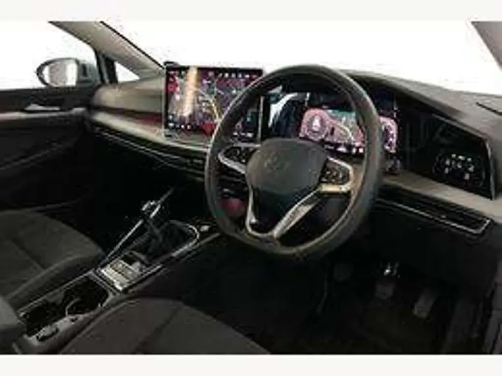 Used VW Golf VIII Style 147 HP (108 kW) 2025 Silver Hatchback