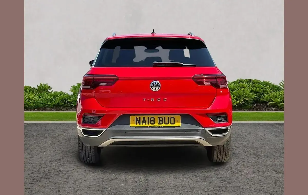 Used VW T-Roc SEL 148 HP (108 kW) 2018 Red SUV