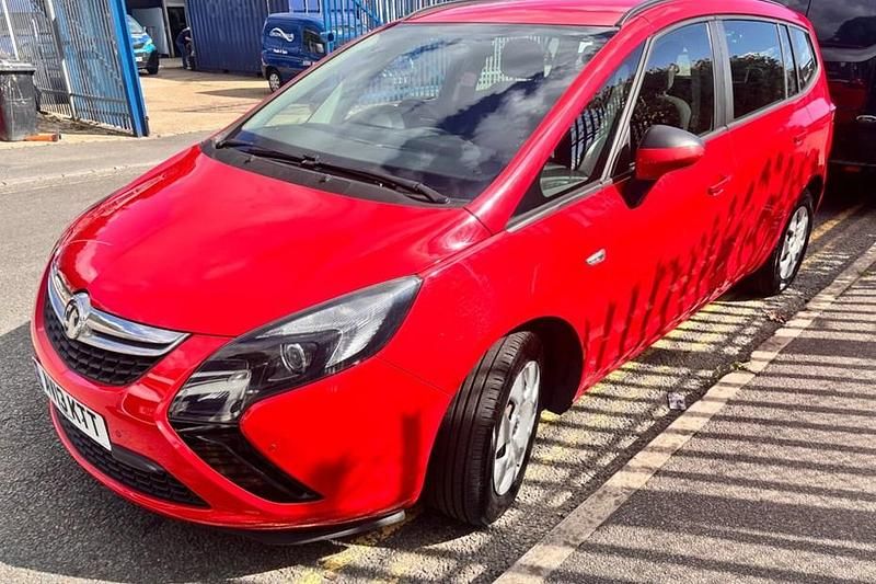 Used 2013 Vauxhall Zafira Tourer MPV | £2,695 (Good price) - Image 1/1