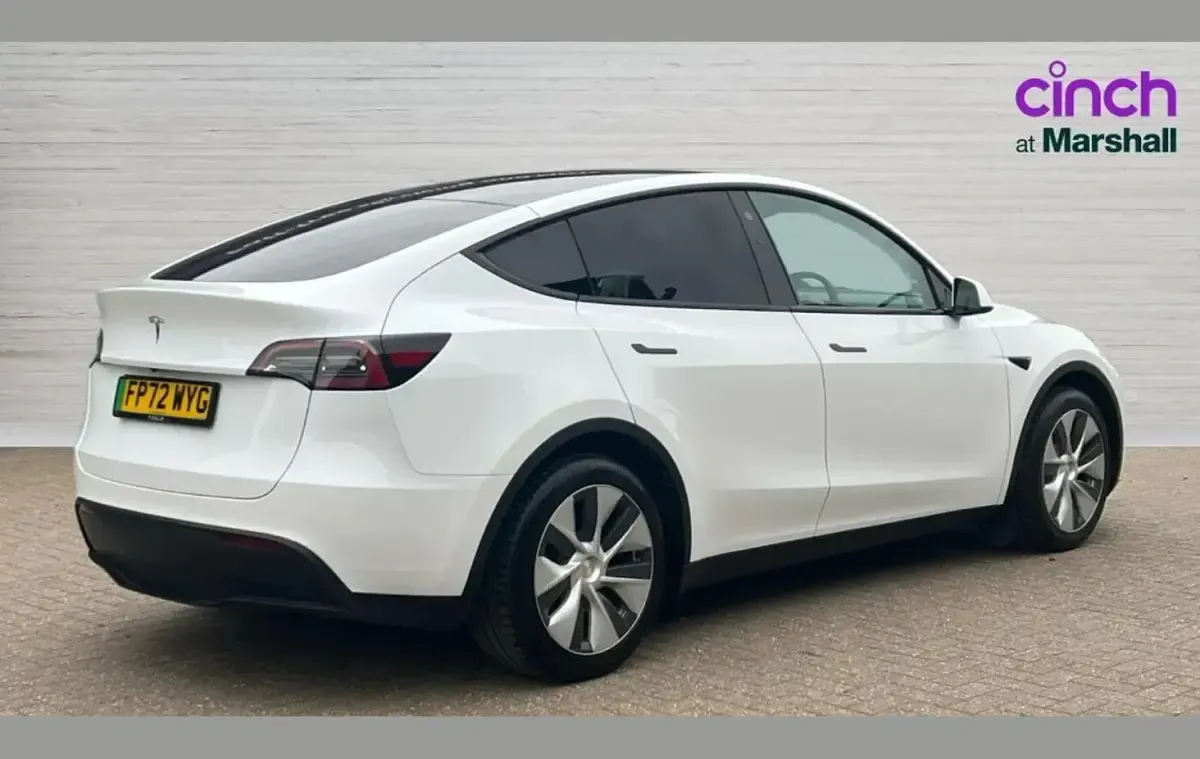 Used Tesla Model Y RWD 219 kW (299 HP) 2022 White SUV