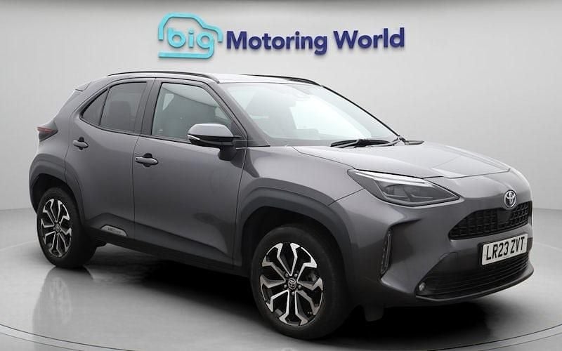 Used Toyota Yaris Hybrid Design 116 HP (85 kW) 2026 Estate