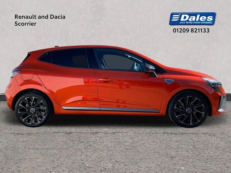 Used Renault Clio V Esprit Alpine 2025 Orange Hatchback