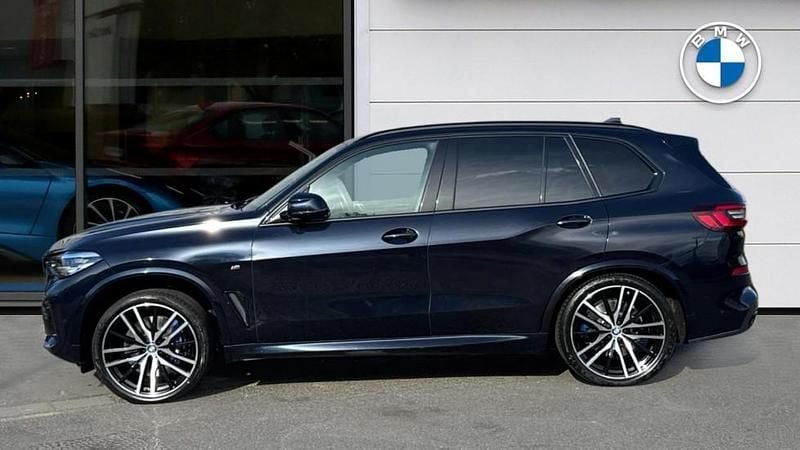 Used BMW X5 M Sport 335 HP (246 kW) 2022 Black SUV