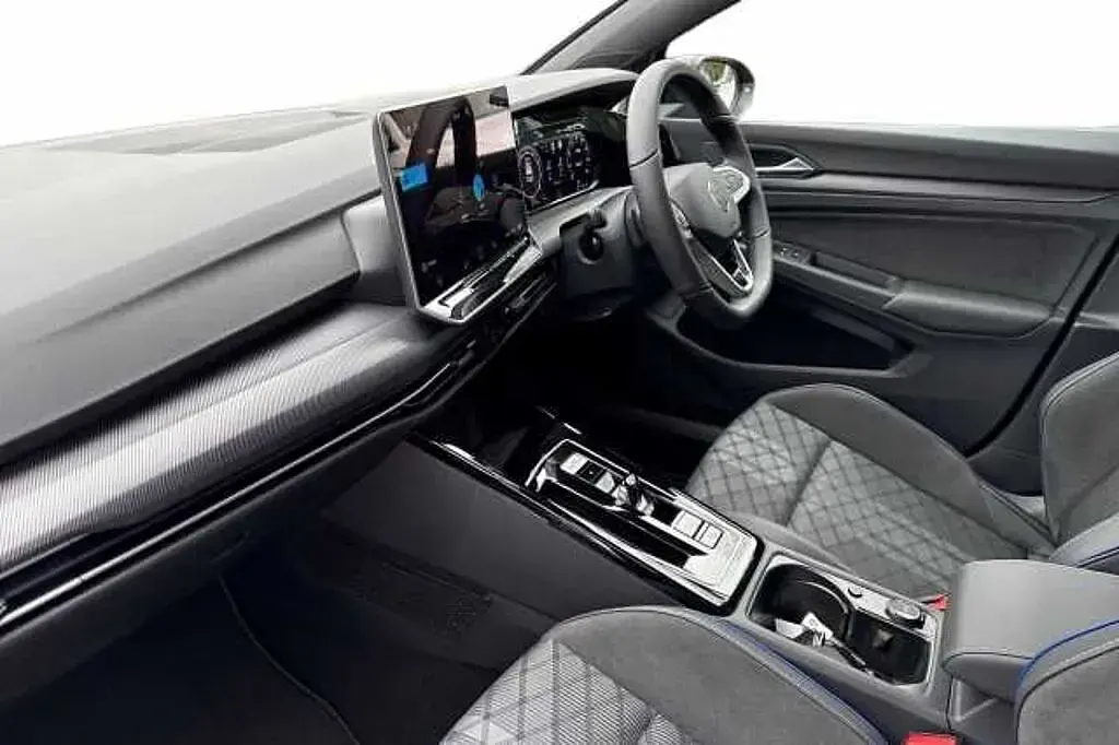 New VW Golf VIII 150 HP (110 kW) 2026