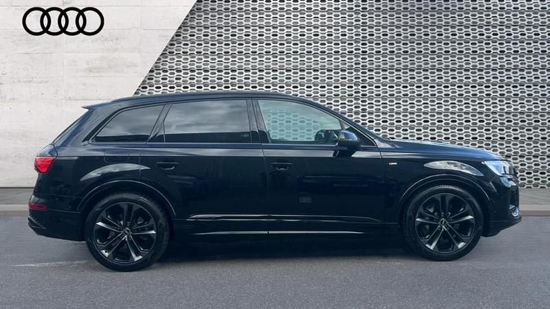 Ny Audi Q7 Black Edition 231 HK (169 kW) 2026 Svart SUV